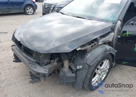 2015 Volkswagen Jetta 2.0L S z USA, uszkodzony, nr VIN 3VW2K7AJ4FM203897